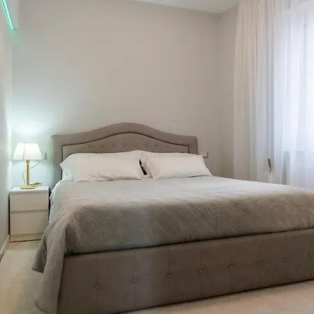 Casa Di Zina Апартаменты *